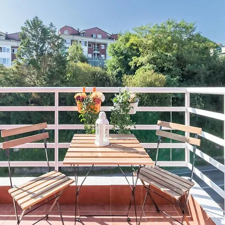 アパート Raices I